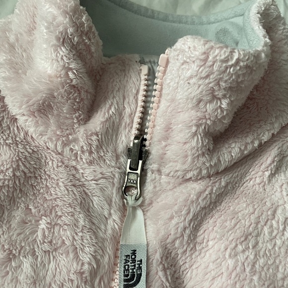 The North Face Pink Osito Jacket Sweater Medium - Picture 10 of 11